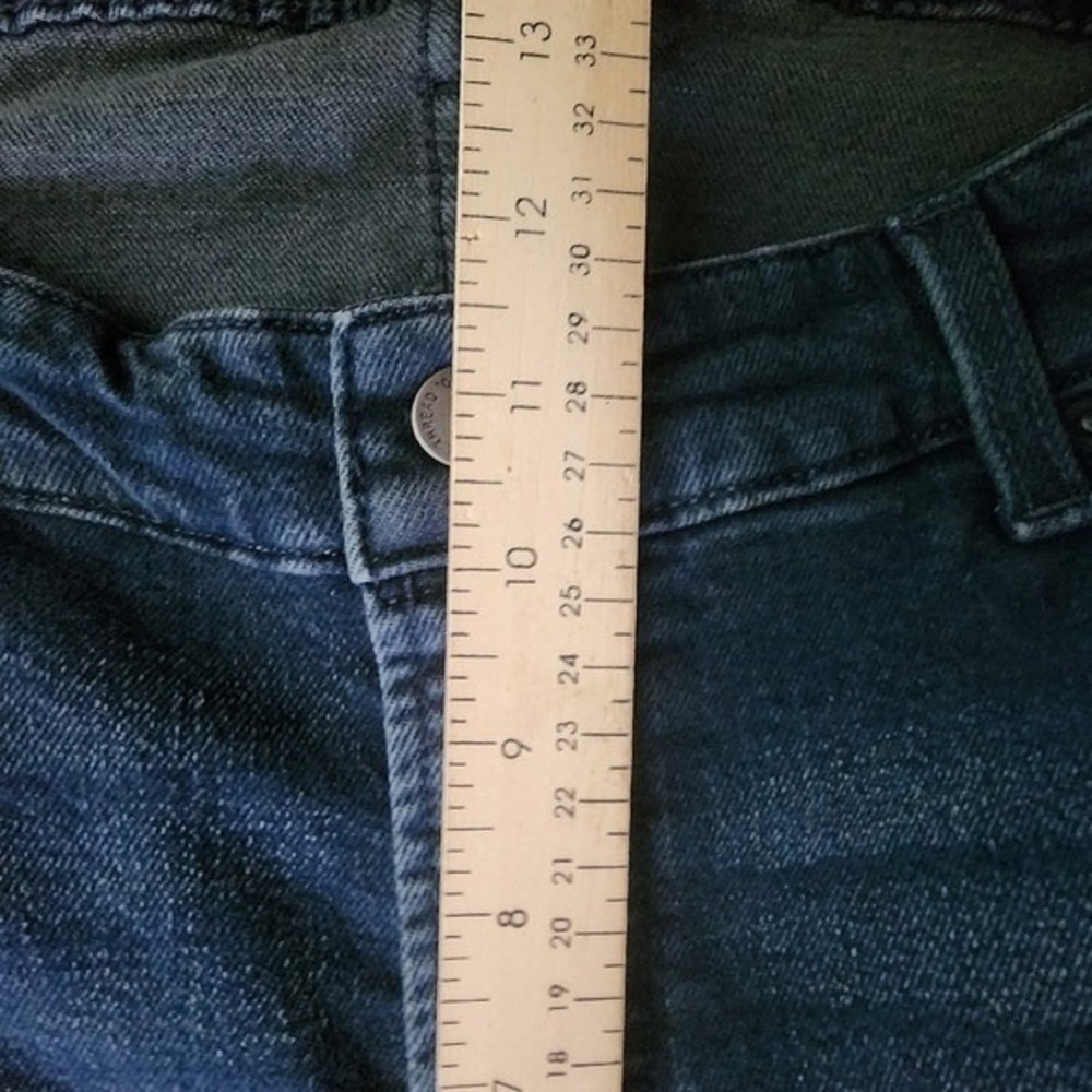 Universal Thread Mid Rise 80s Slim Dark Wash Denim Frayed Raw Hem Grunge 17 - Picture 8 of 10
